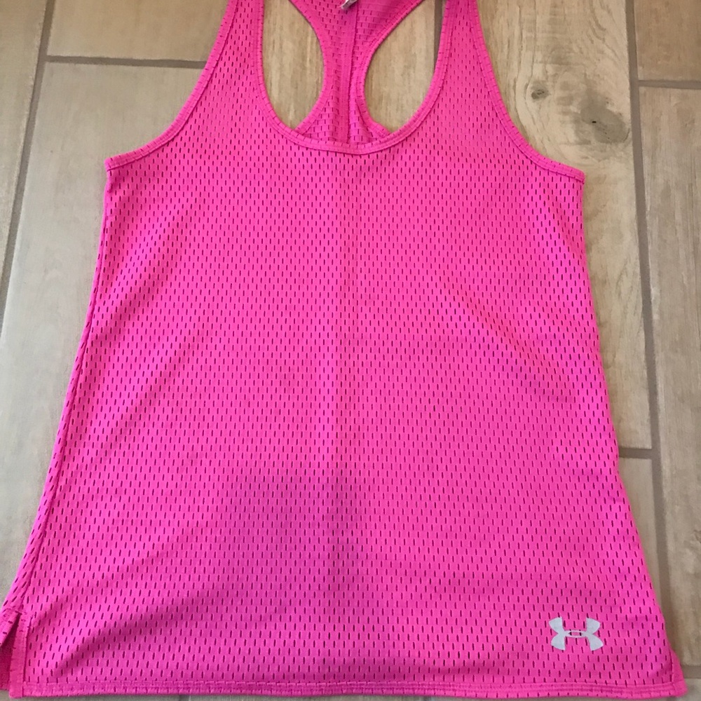 Woman’s Under Armor Tank Top SZ Small